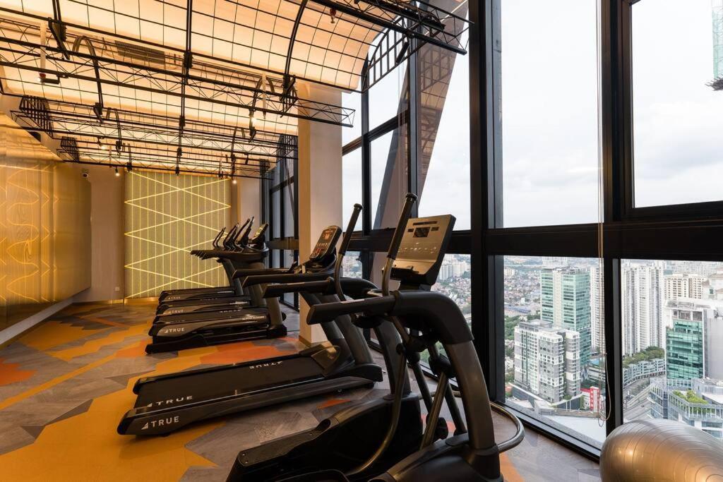 Klcc Musicalsty5Pax At Scarletzsuites Kuala Lumpur Dış mekan fotoğraf