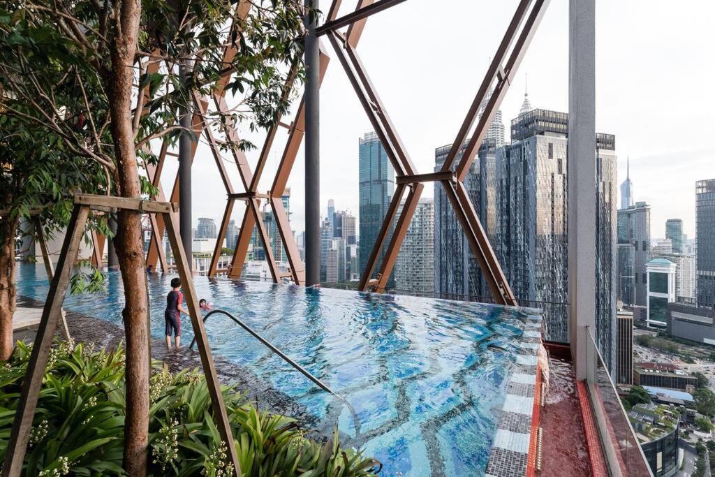 Klcc Musicalsty5Pax At Scarletzsuites Kuala Lumpur Dış mekan fotoğraf
